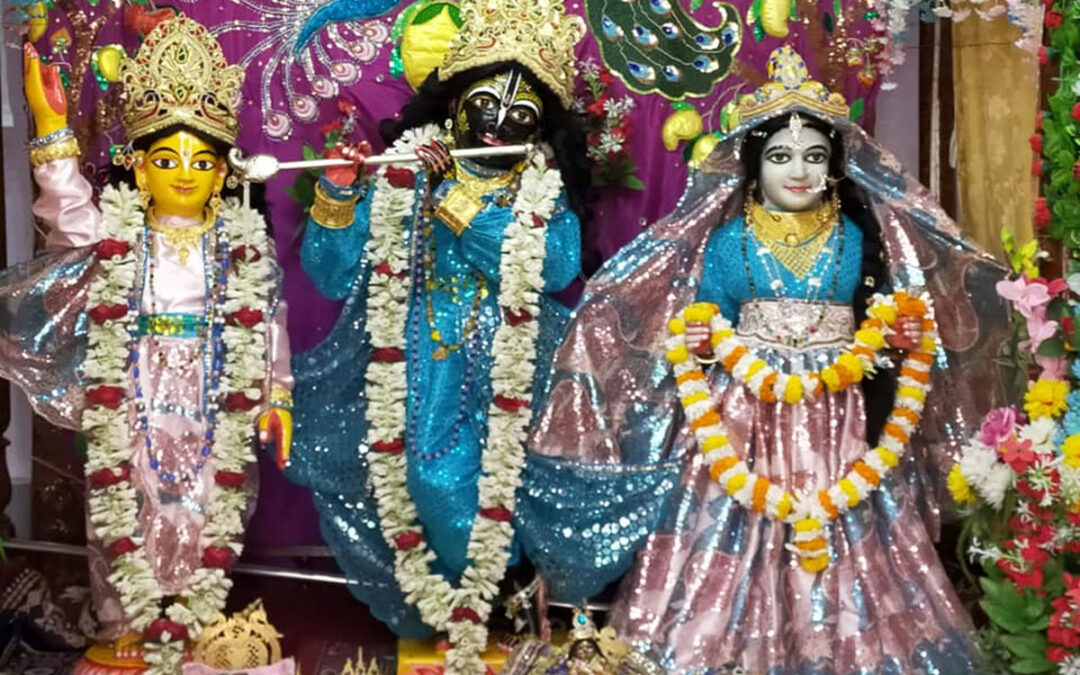 15-12 Prakata and Aprakata Lila in Holy Dham